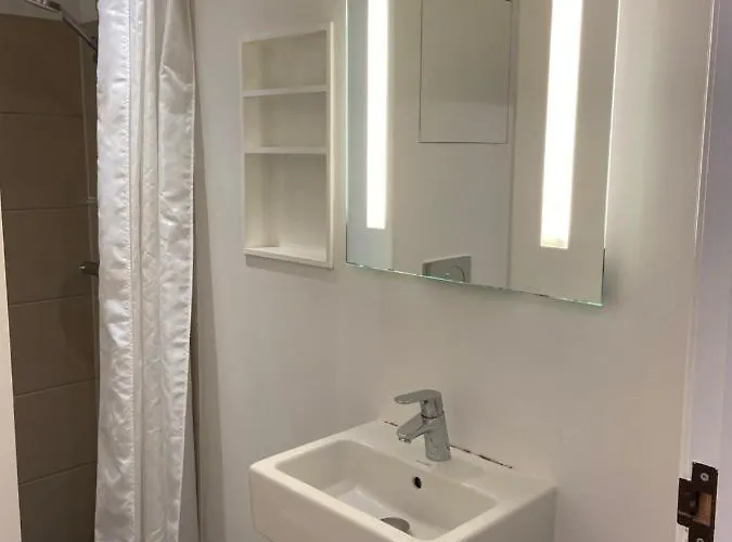 Bright 1-bedroom In Popular Vesterbro Apartment